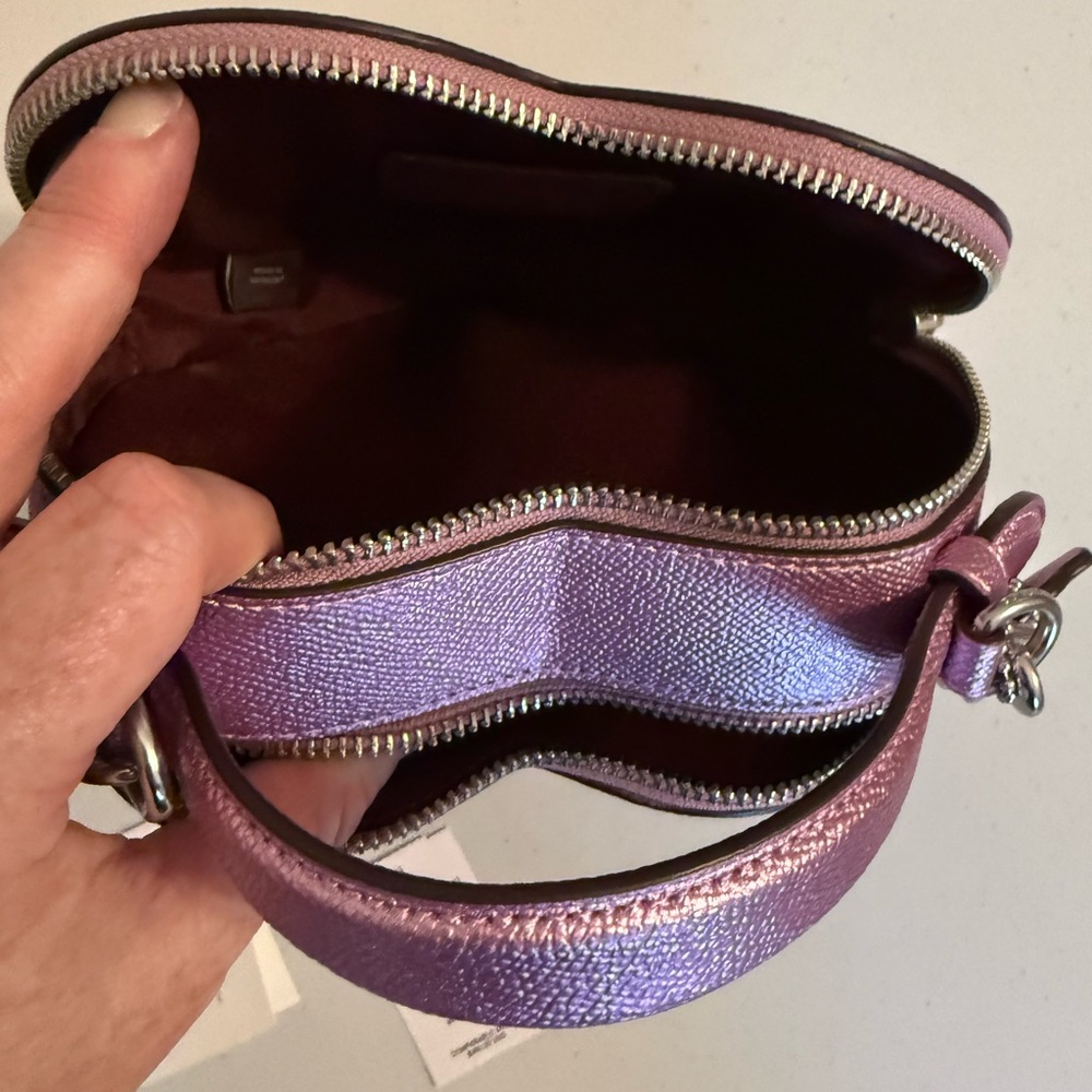 Coach Metallic Pink Heart Crossbody Bag - Picture 5 of 7